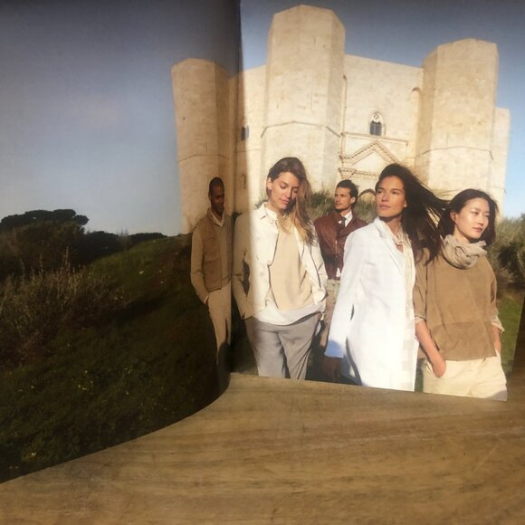 Brunello Cucinelli Spring Summer 2012 Collection Book - Picture 3 of 11